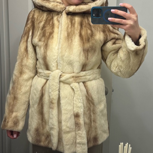 Mink fur jacket - Picture 7 of 12